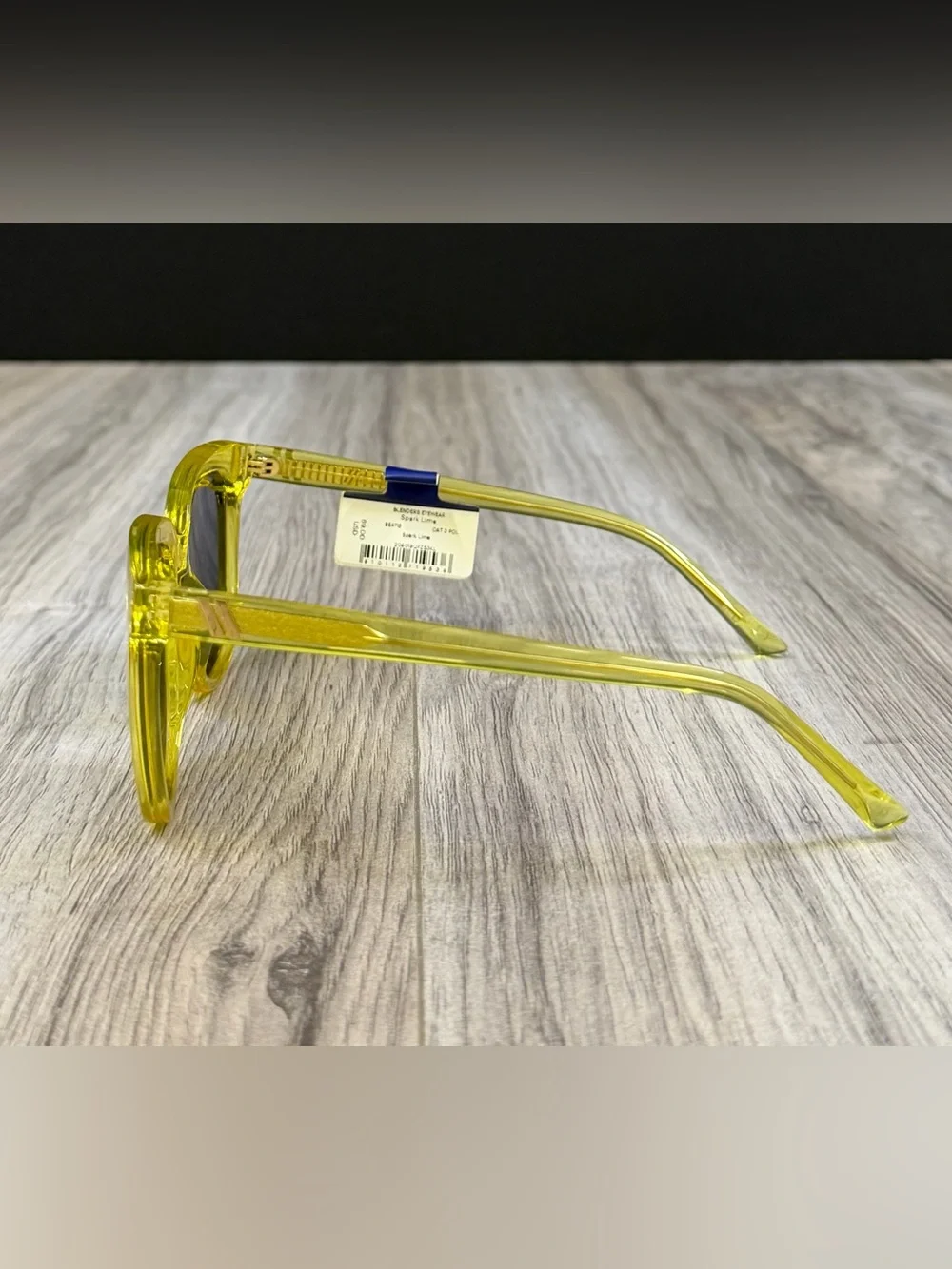 Blenders Eyewear Grove Spark Lime Polarized Sunglasses Crystal Neon Yellow NEW